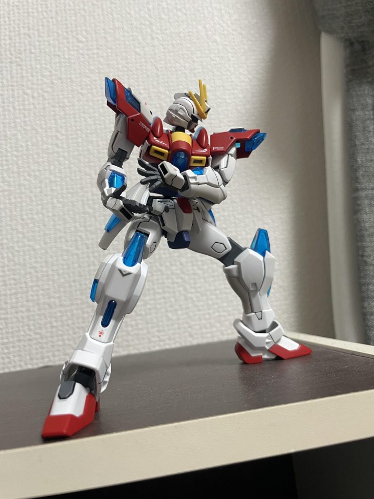 HGであの超有名なあの必殺技も再現可能だという凄さ!興味の湧いた方是非体験してください(笑)ただ、肩はちょっと緩いです。