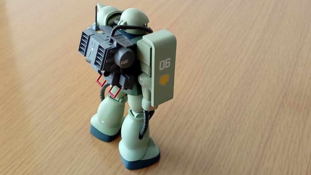 散布ユニットがマインレイヤーの特徴でもあるので夏の暑さと戦いながら頑張って完成まで。苦手なデカールにも挑戦しましたがシールの経年劣化で悪銭苦闘でした。