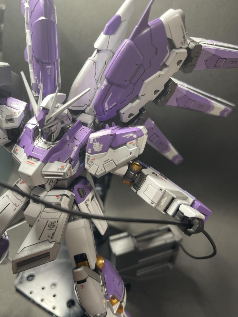 νガンダムが好きなんですがHiνガンダムもめっちゃ好きになってしまったので機会があればverKAも購入したいと思います。