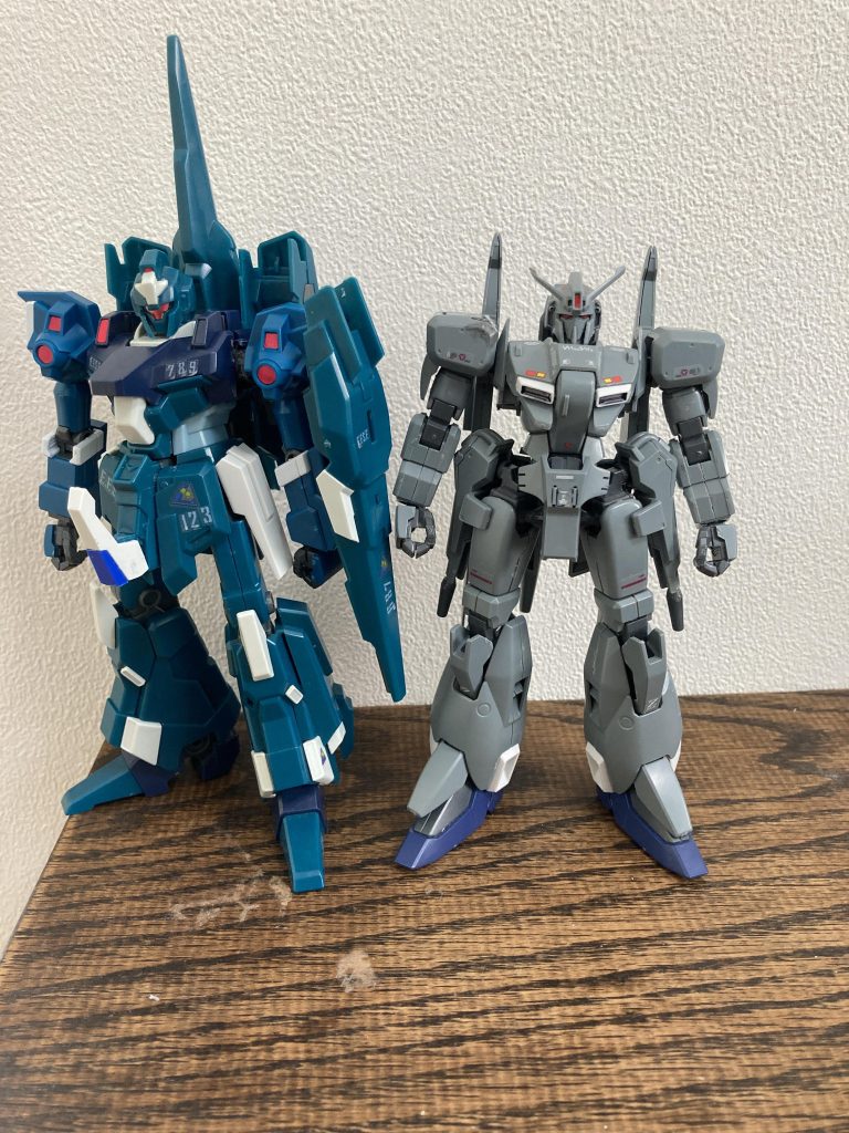 一体だけですが(zaku-kao4)