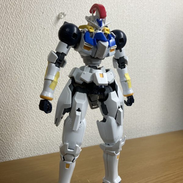 皆さんお久しぶりですトールギスⅢ大好きな人です。いやぁ〜本当お久しぶりです最近リアルが少し忙しかったので中々ガンスタに投稿出来ませんでしたが少し落ち着いたので投稿する為にトールギスベースで改造を初めまして、完成品投稿までは時間が掛かるとは思いますが待ってもらえると幸いですさて、今回の改造コンセプトは可動域重視です。見た目は、騎士に寄せるつもりです（1枚目）