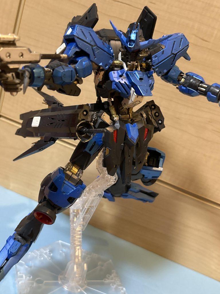 MG ガンダムヴィダール–5枚目/制作者：BaERu