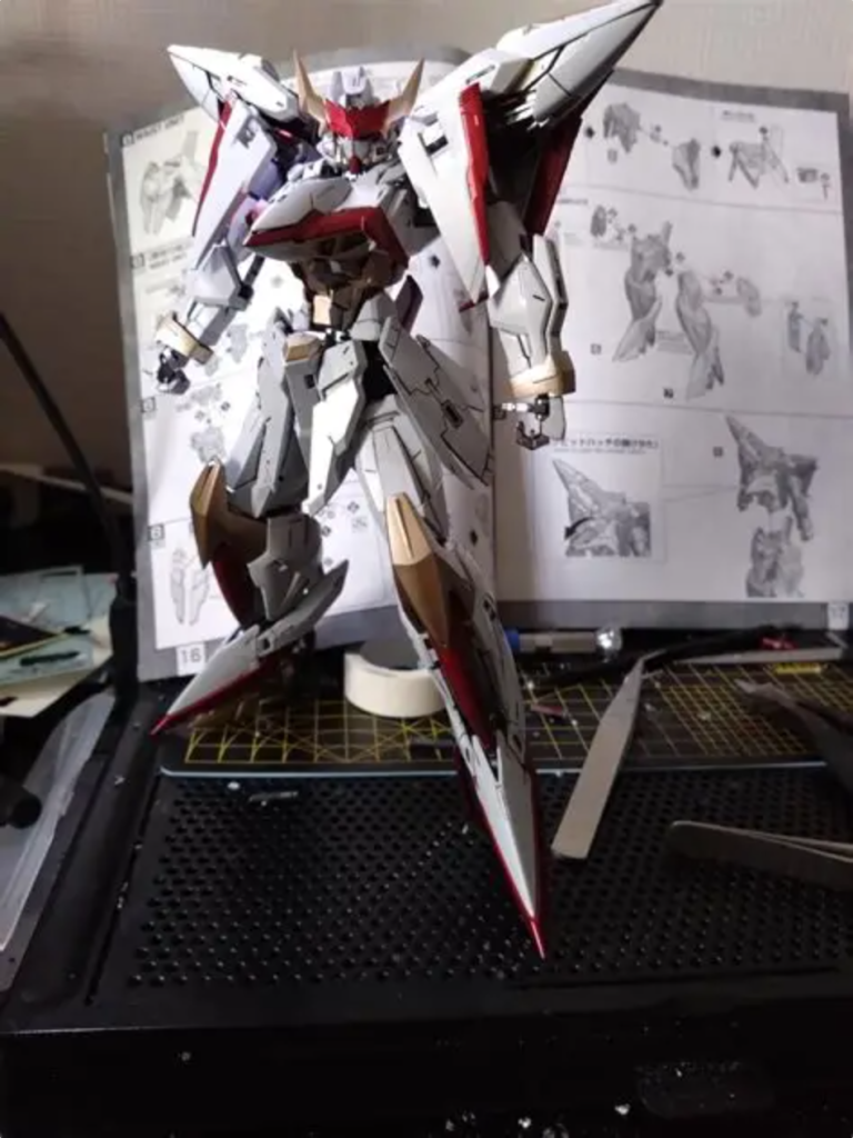 ヘッドパーツのパターンは結構悩んでました。