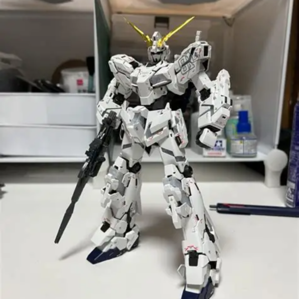 こいつ…光るぞ！？