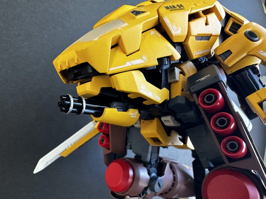 アベンジャーーー!!!宇宙空間で回転砲身なんて意味あるのか?とか考えちゃダメです。ロマン武器は必須です😤