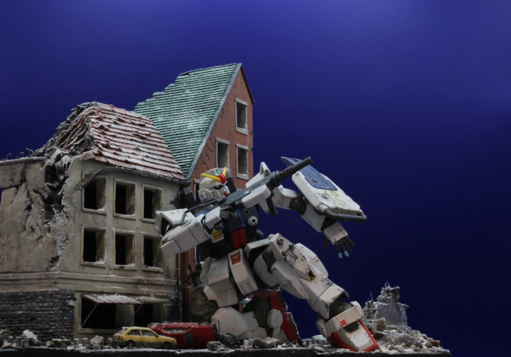 HGUC陸戦型ガンダム–2枚目/制作者：komei.