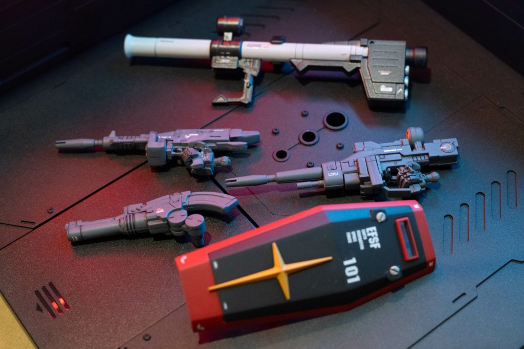 ビームライフルは TAKIYAMODEL'S さんを参考に作ったんですが。余ったパーツでつくったもう一つもお気に入り(gundam-kao3)2コイチ楽しい(gandam-hand1)