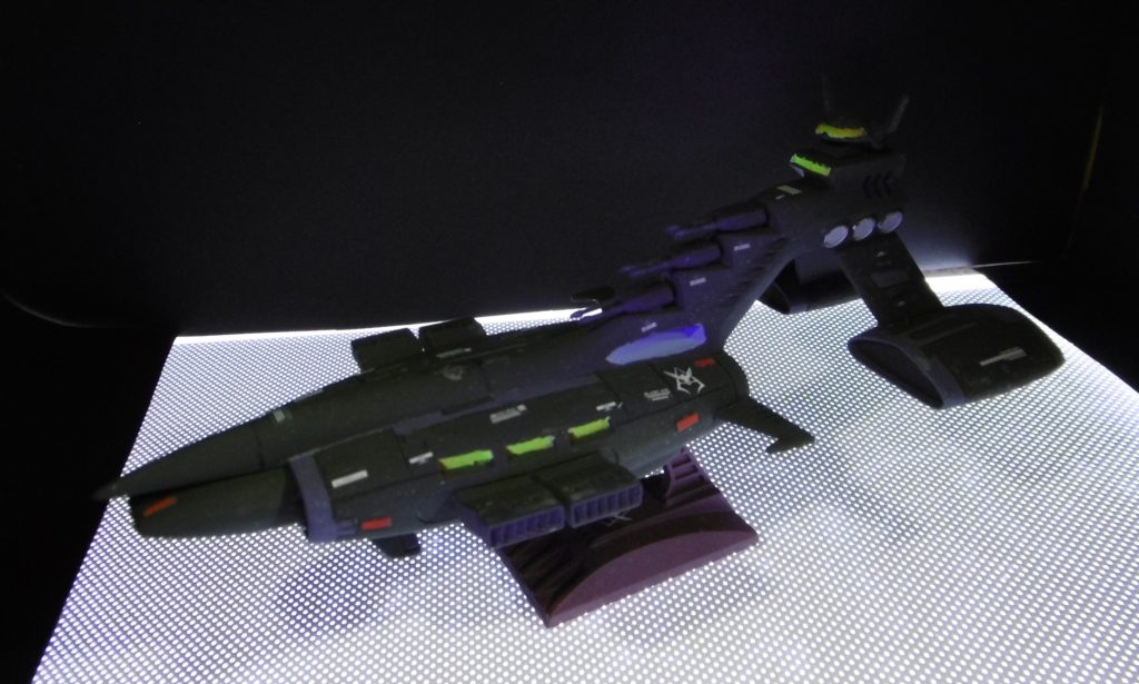 暗いとわかりませんが、つや消しコートが白化してちょっと残念な仕上がりになってしまいました。