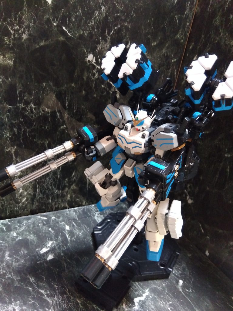 弾薬が無くなったら、ダブルガドリングに!(ガドリングの作り直し二度とやらん!素人はやったら駄目デス(gundam-kao9)バランス難しすぎ)