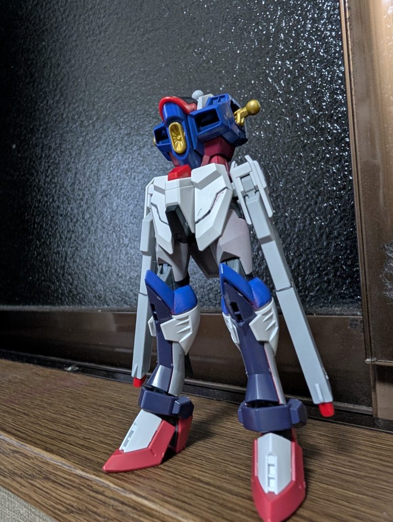 コンセプトとしては、デスティニーの総合改修型となります。まず、本機を制作する上で大まかに３つのテーマを決めました。1つ目は「ザフトの正式な、サードステージMS。」2つ目に「ターミナル製のデスティニーガンダム。」3つ目が「原型機を凌ぐ、決戦兵器。」これを目指しながら製作しました。長ったらしい、文章が多いので苦手な方はスクロールして、写真で製作模様をご覧ください。