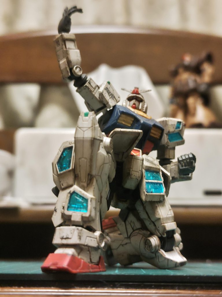 デジラマメーカーの元写真。カメラを近付けて人間視点に近くなるように、なるべく足元から見上げるアングルで。