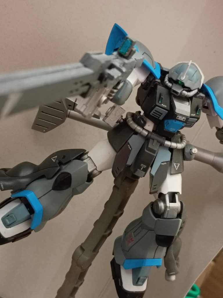 一番目立つのは、肩、腕、リアスカートアーマーのヒートダーツを全て取り除いたことです。ヒートダーツはあまり好きではなかったので、完全に省略することにしました。