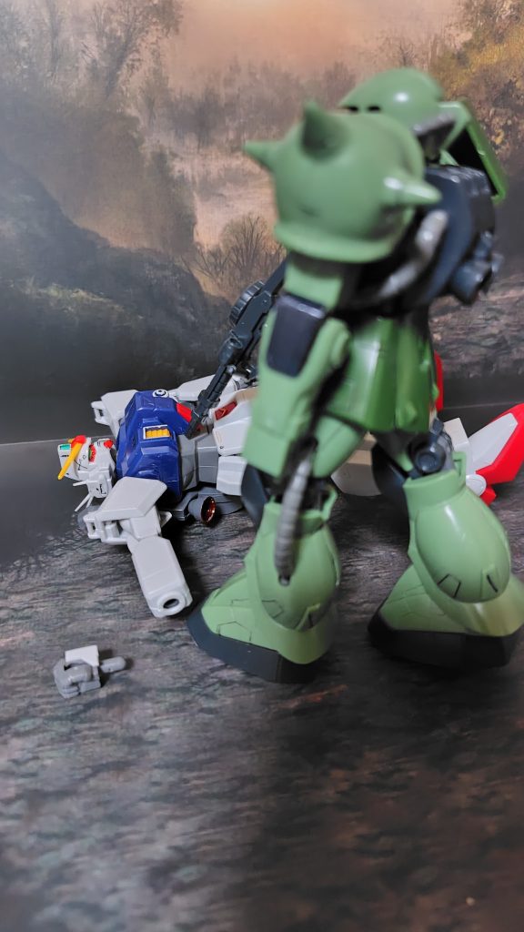 泣く子と………–2枚目/制作者：与一