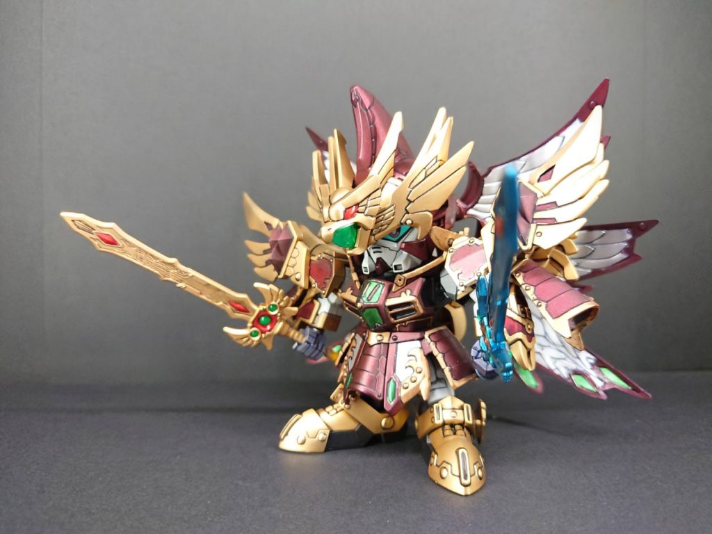 機武帝紅蓮装曹操ガンダム!角飾りが襟に干渉するのであまりポージング取れません