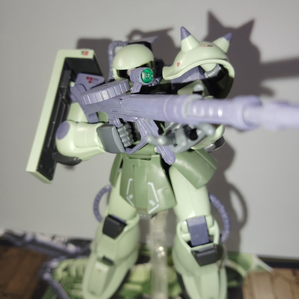 武装にザクマシンガン超獣神、長銃身を作成、センサーに気泡が入ってしまってちょっと汚い。