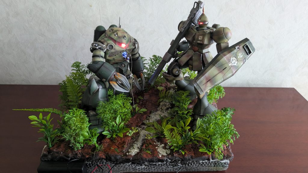 全体像 一次審査で、素組みや審査の観点に合ってなさそうな作品が受かって僕のが通らなかったのは、作品にかなり力を入れたこともあって納得いかないところがあります…。