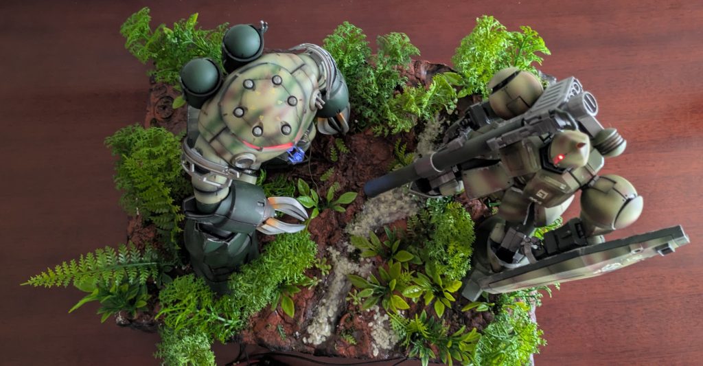 上から 迷彩塗装がなかなかうまくいったと思います。