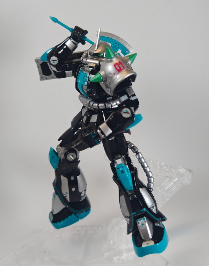 最後に付属のシールを貼り付けて…しまったのが失敗でした。