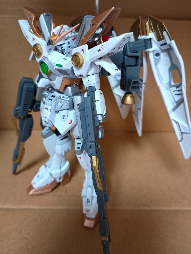 HGAC ウイングガンダムゼロ【SnowWhite】–3枚目/制作者：さにくろ