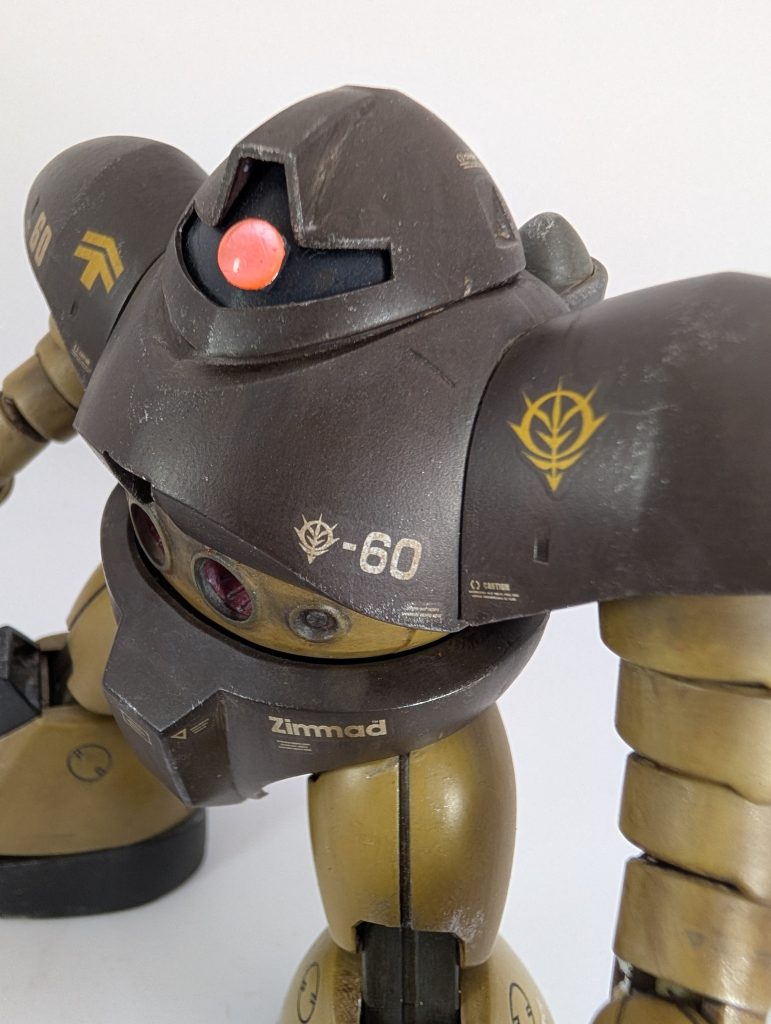 ウェザリングの際、茶色いボディに「グランドブラウン」のウェザリングカラーを塗っている時「…これ意味あるんかな?」と思いながらやってました(笑)