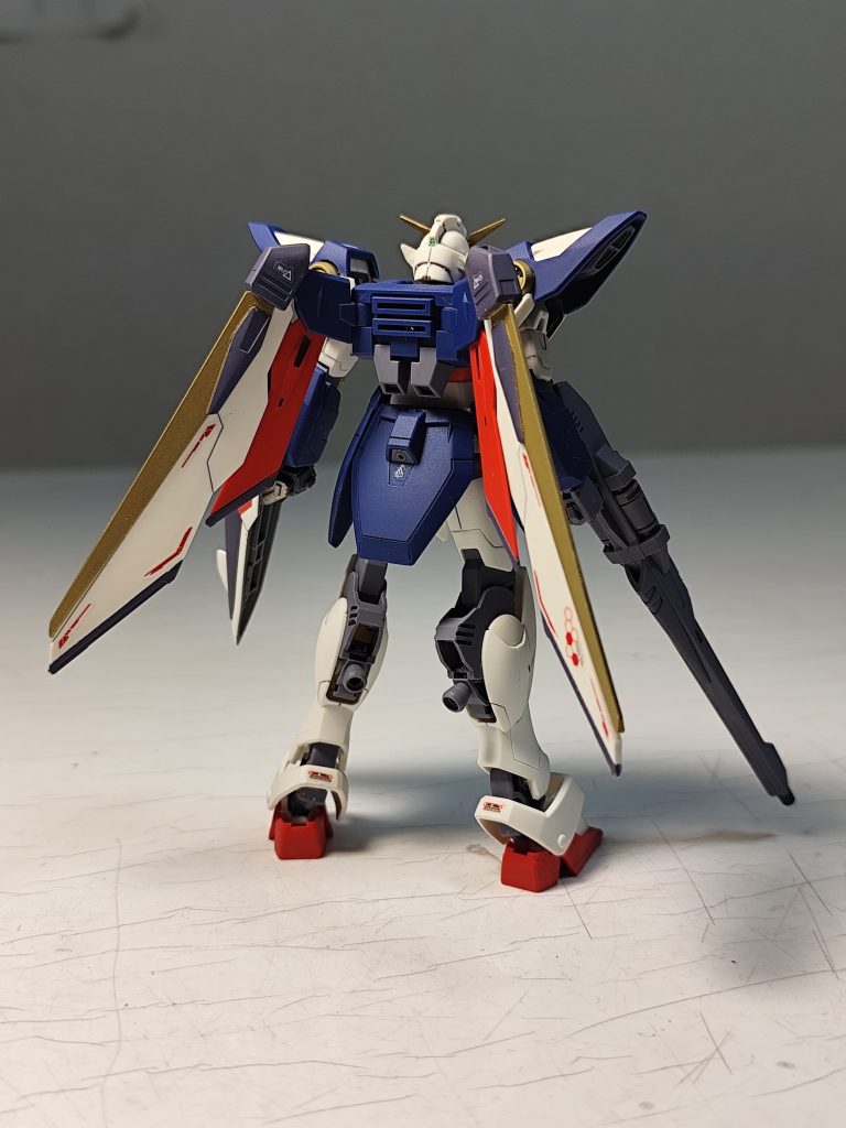 EGウイングガンダム–3枚目/制作者：もんごれ