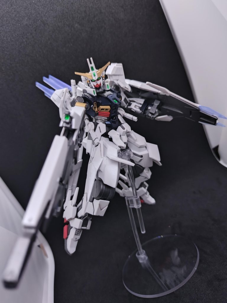 ガンダムジリウス全塗装完成！！–2枚目/制作者：JINBE