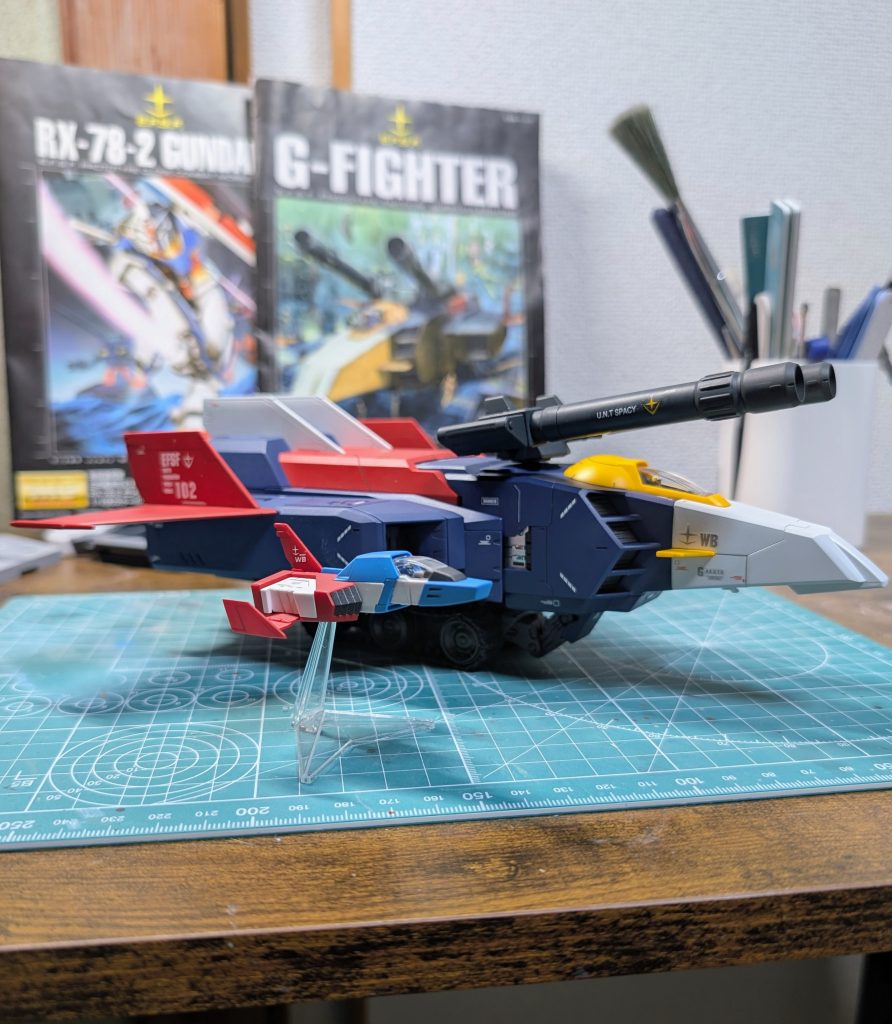 トップコート前。デカールも当時のガンダムデカールを使用したので中々大変でした。所々、ガンダムデカールDXも使用しています。
