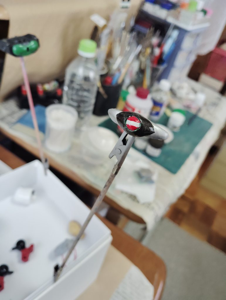 ベルトは最新作仕様毎回斬新ですよね