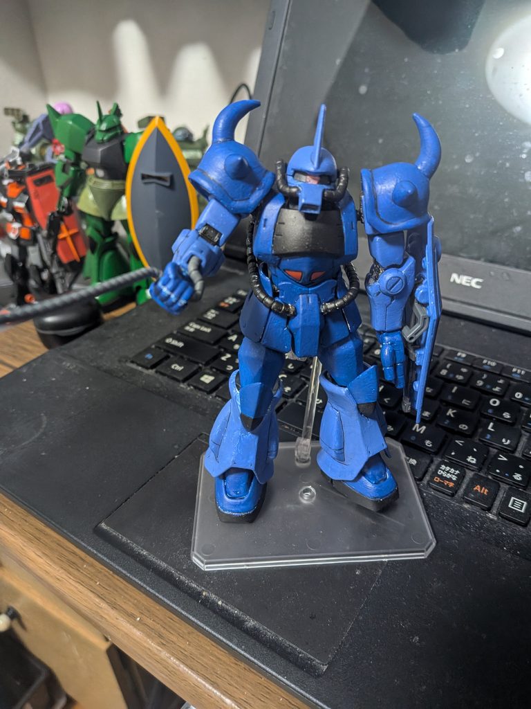 グフ・全塗装–2枚目/制作者：MrR