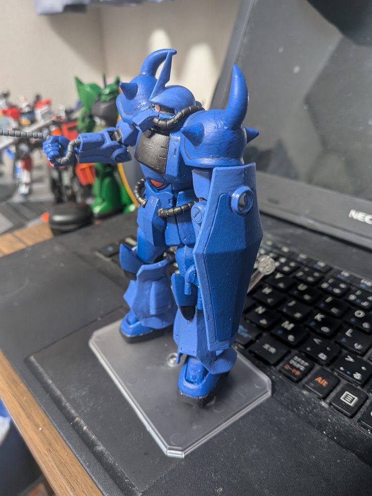 グフ・全塗装–3枚目/制作者：MrR