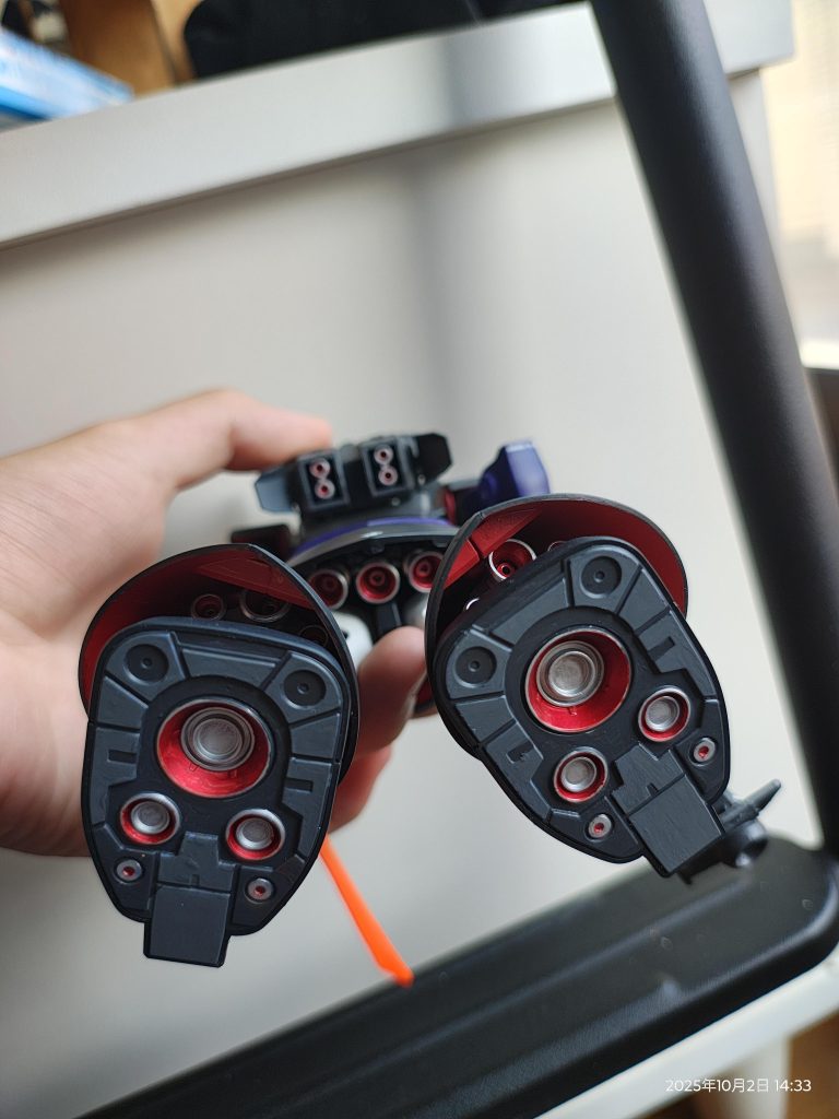 バーニアの塗装も頑張りました！