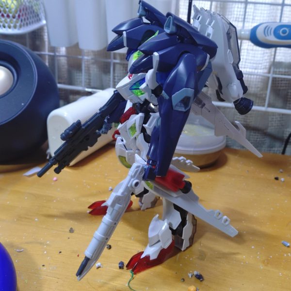 バルバトスとファラクトのミキシング仮組み（2枚目）