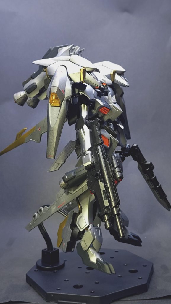 ガンダム·フローズヴィトニル–5枚目/制作者：ヒガシ