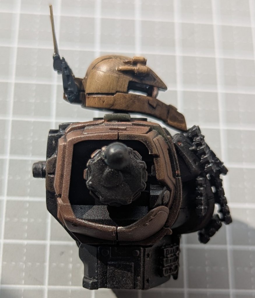 ■胸部パーツ胸部装甲厚増加+マゼラアタックのを貼り付け強度増々に… (^_^;Aケイル「何か… 引き裂かれ潰される感覚が魂に切り刻まれてて… 何故でしょう? ソレを払拭する為に… 胸部への強度に執着してしまう… 動力パイプも装甲内に収めておかないと不安でしかたない…」チャブス「なんとなく解ぜぇ… 俺は閃光に焼かれる感覚だけどな…」