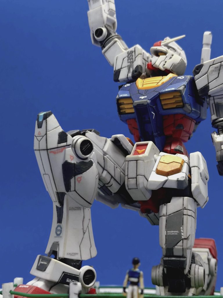 検索した写真みながら塗り分けと、それっぽいデカール貼り貼り