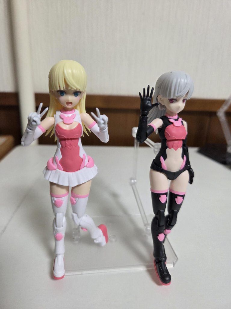 リリ(左)とララ(右)です!次回から登場!では、この辺で…
