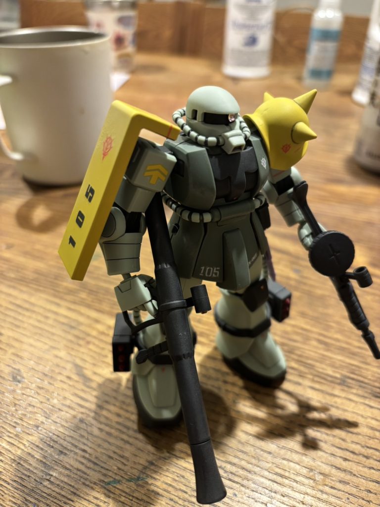 メインカラーのグリーン意外は塗装しました！訓練兵用なのでいつもよりデカールも少な目！最後につや消しです！