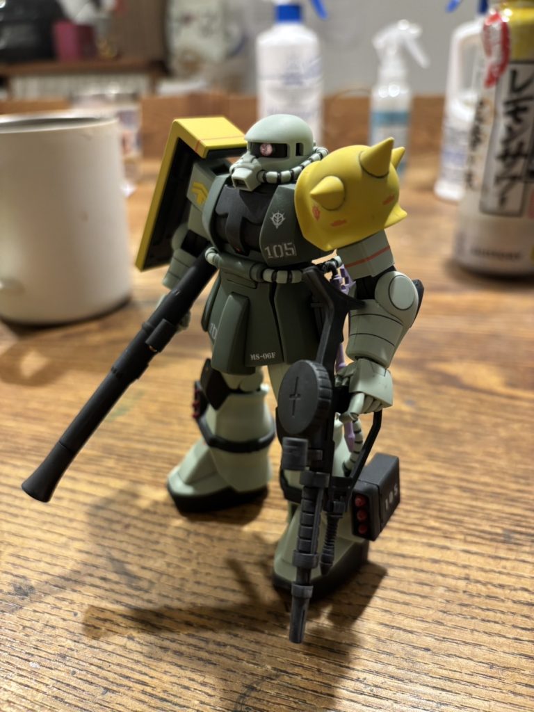 訓練兵用とのことでスパイクアーマー、シールドを黄色にかえました！