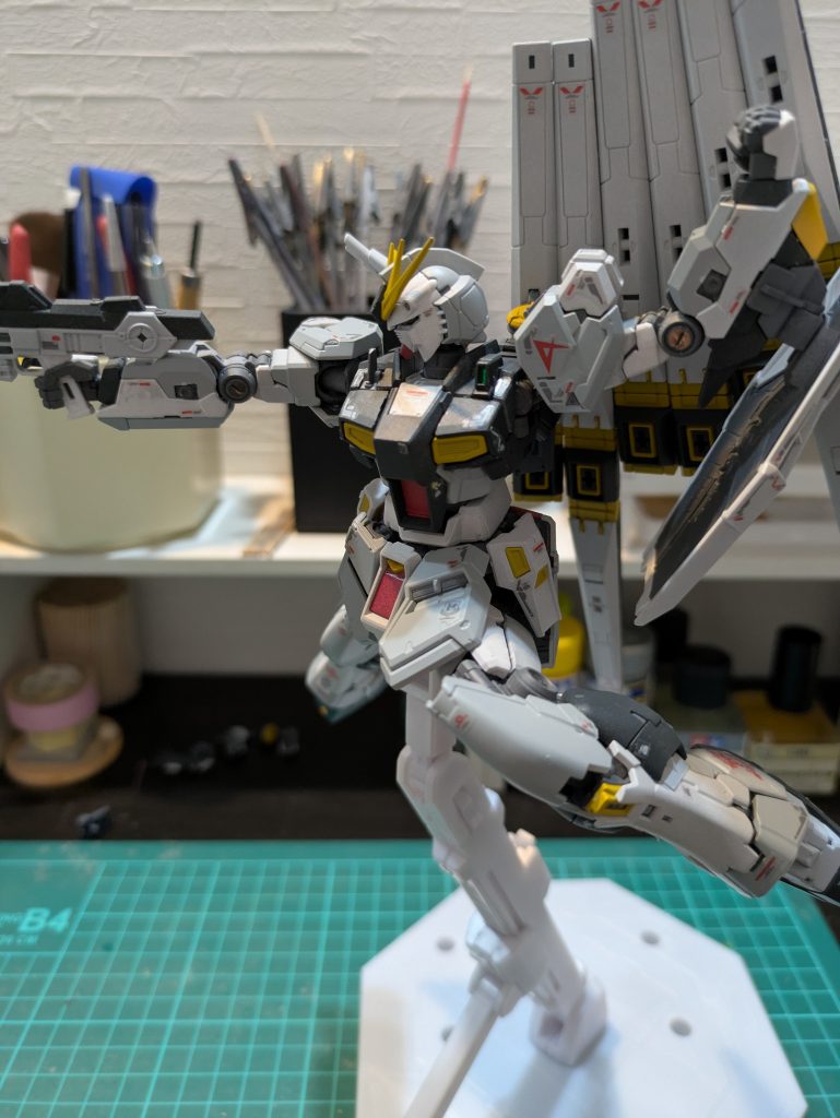 本当にポージングは様々に出来て素晴らしいですねさすがRGです