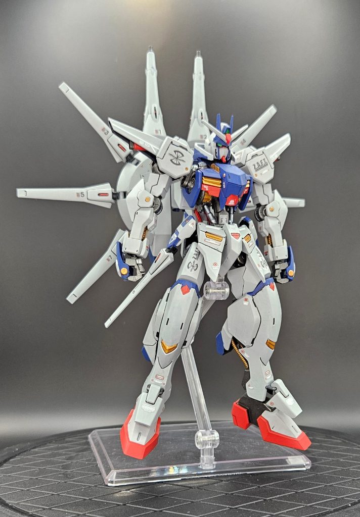 カラーレシピシタデルで灰色…GREY SEER青色…MACRAGGE BLUE赤色…EVIL SUNZ SCARLET金色…RETRIBUTOR ARMOUR黒銀色…IRON WARRIORS青銀色…GREY KNIGHTS STEEL