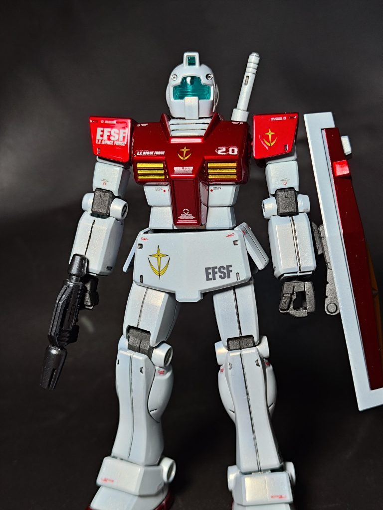 デカールは何かそれっぽい物を適当に。手やフレームは黒にシルバーを薄く砂吹きしてつや消し。