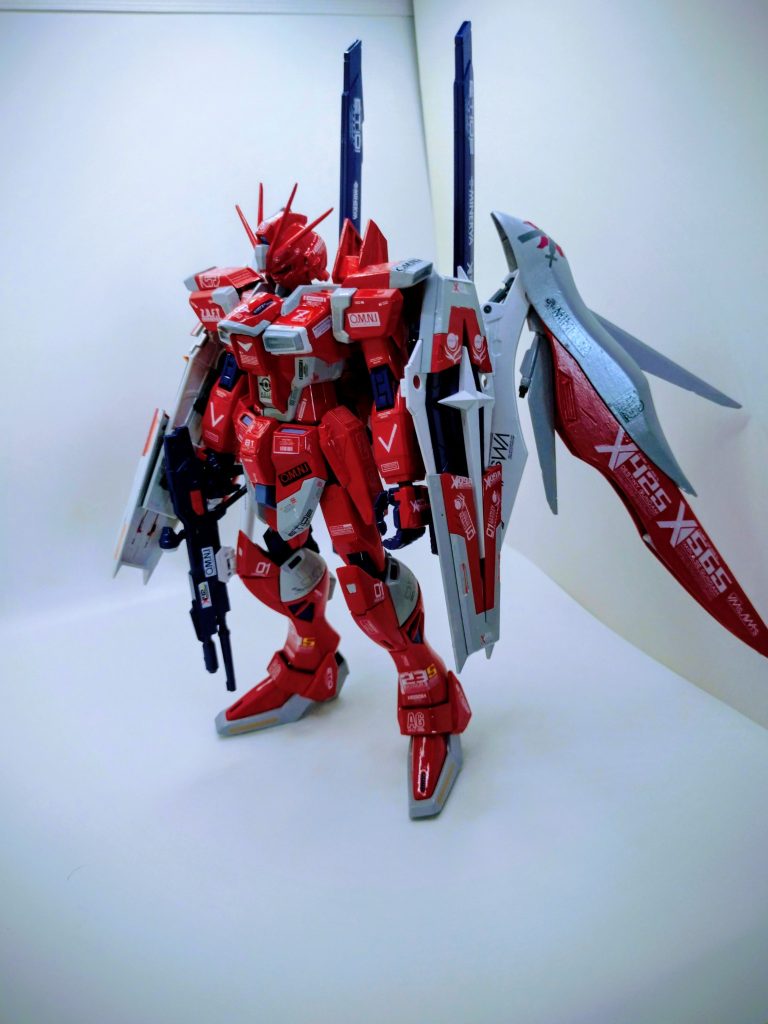 仕上げはいつものトップコートの光沢で。