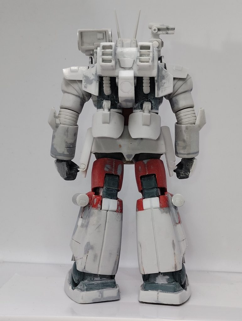 制作途中後面ランドセルもHGガンキャノンベースにプラ板等で作成 