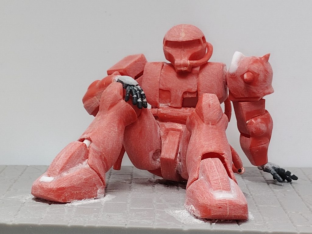 塗装前状態180番のヤスリで全体を磨いてます。