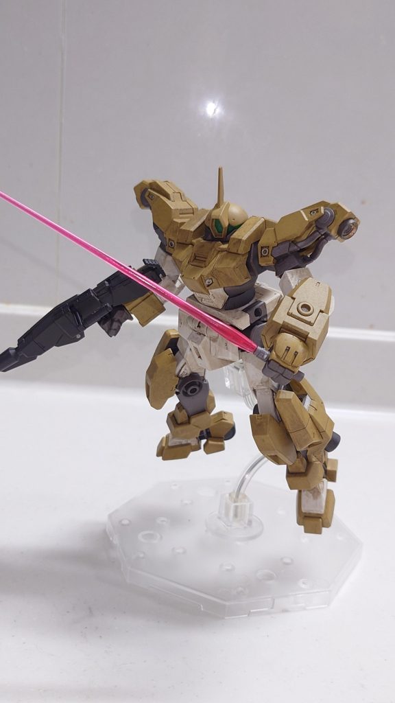 ビームサーベル抜刀！