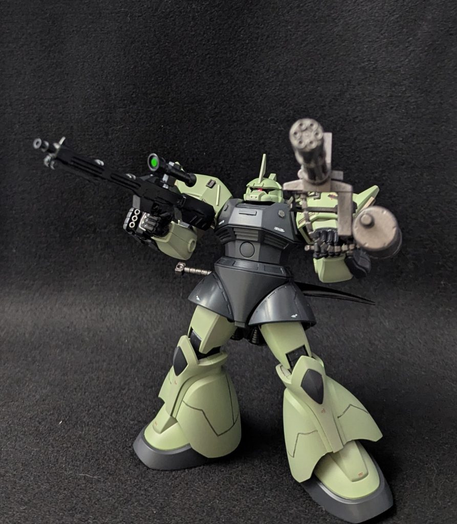 プラモ的には以前リゲルグJ改を作った時の余り物+ジオン系余りパーツでお手軽ミキシングしてみましたという感じです