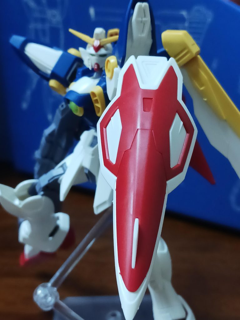 このシールドも結構好き。っていうかこのシールド頑張れば武器になりそう、、、、、グサって感じで。