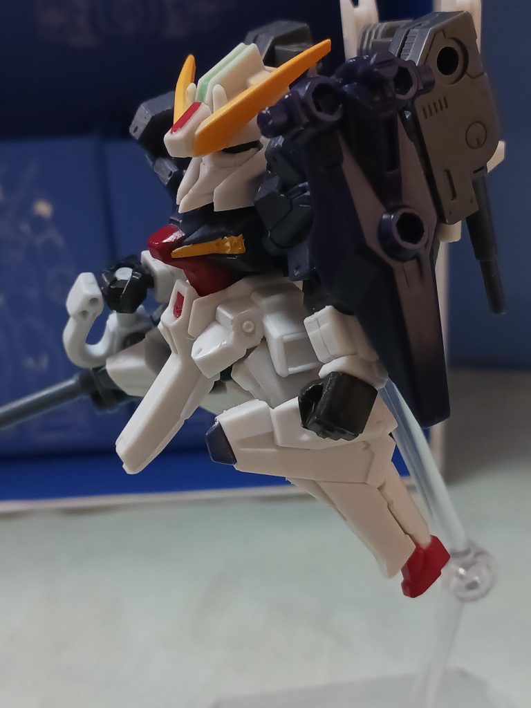 突撃シールド肩部に付けるシールド。そしてそれを利用することで、、、