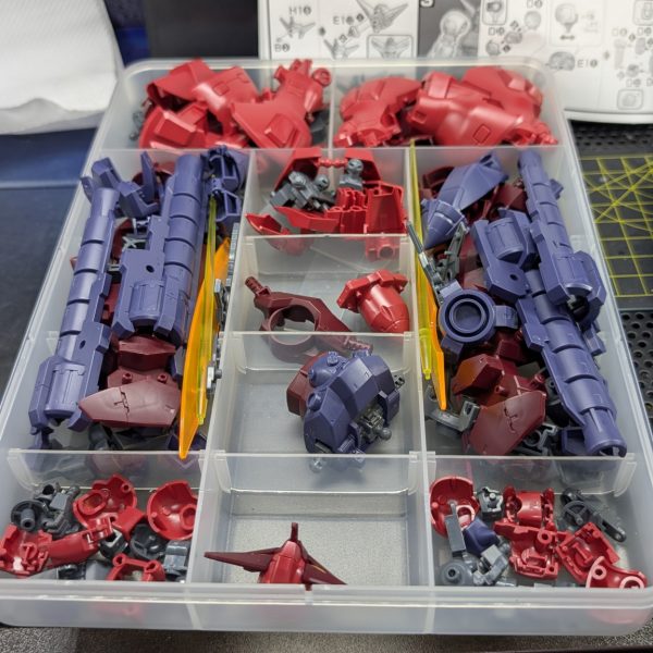 新しいミキシングをスタートさせるために今回のメインの機体になるガンダムGP-羅刹天を素組みしました✨️素組みだけでも可動やギミックにボリュームがあって最高にかっこいいキットです!☺️何よりタイトルにあるように一番好きなあの機体になれる可能性しか感じないので頑張ってみようと思います✨️YouTubeショートあげました↓（4枚目）