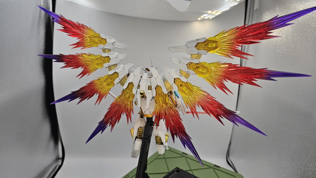 後ろから横幅あるので扇風機の前に置くとめっちゃ煽られて動いてましたw